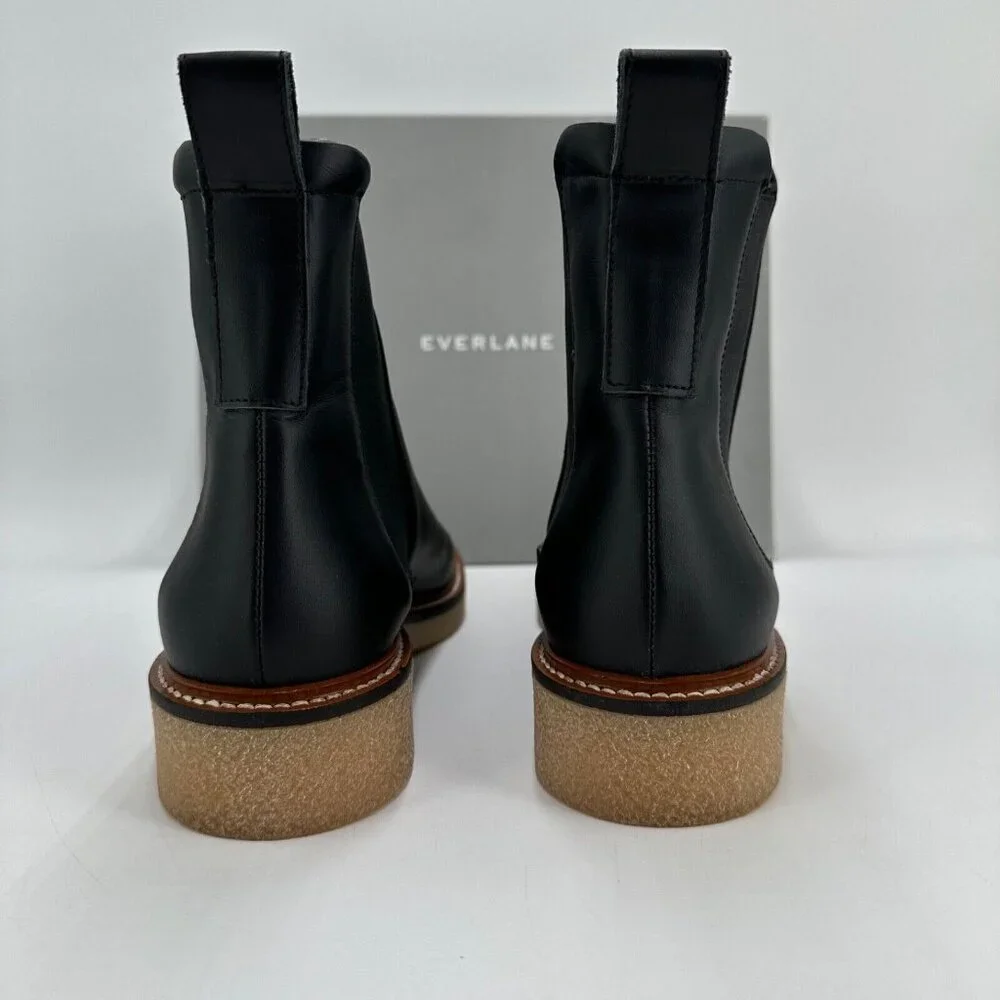 Everlane The Italian Leather Chelsea Boot in Black size 6 Women's Gum Outsole